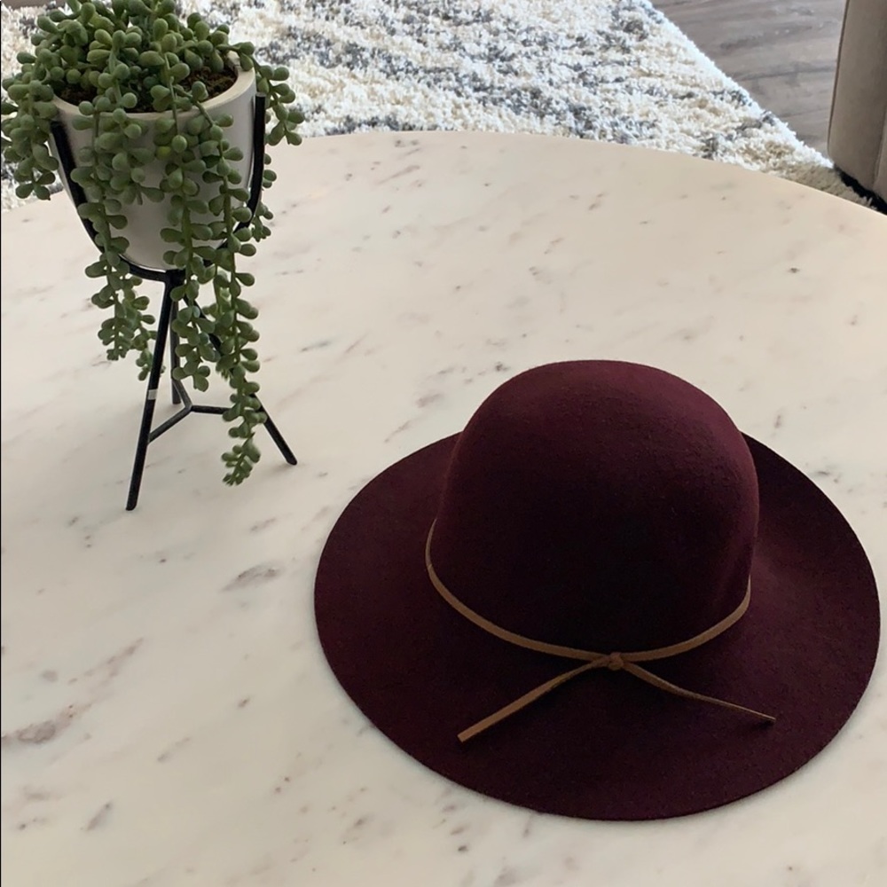 Short Brim Wool Floppy Hat